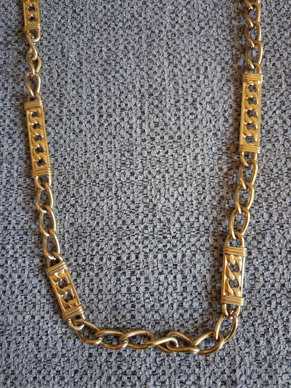 Gold-Tone Link Necklace - Elegant Women's Jewelry